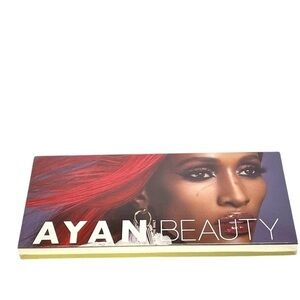 Ayan 10 Pan Pigment Eyeshadow Palette NWT